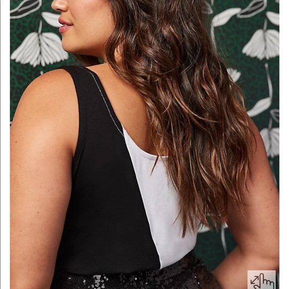 Colorblock Tank - Picture 2 of 7